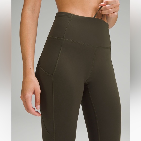 Lululemon Fast and free tights - Picture 3 of 4